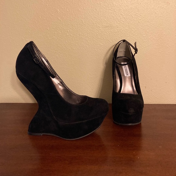 Steve Madden Shoes - Steve Madden Gravityy heels size 8